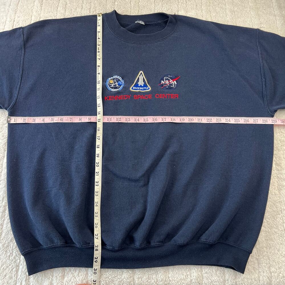 Kennedy Space Center Vintage crewneck Sweatshirt NASA Size 2XL Navy Blue - Picture 4 of 4